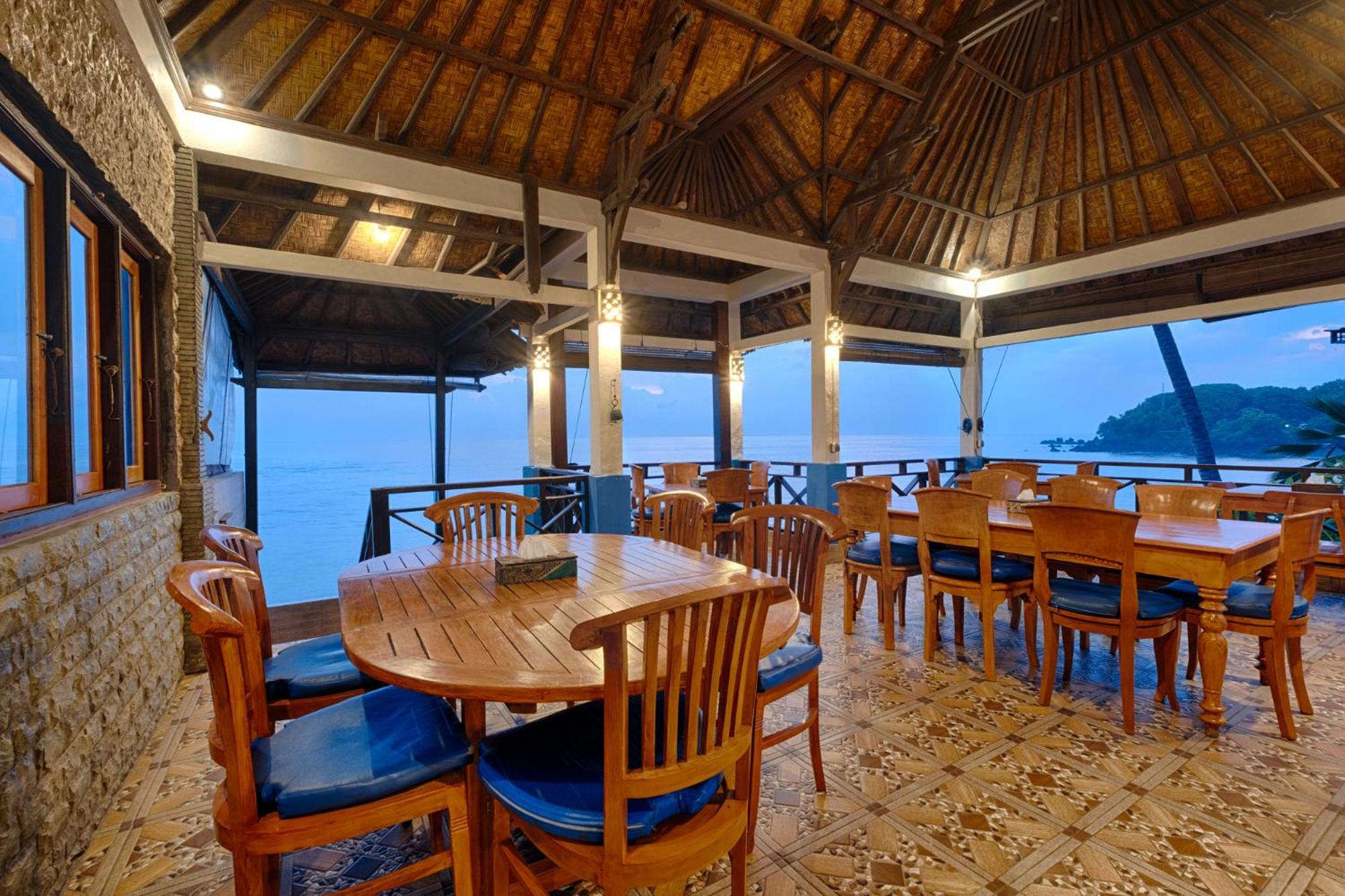 Matahari Tulamben Resort, Dive & Spa Exterior photo