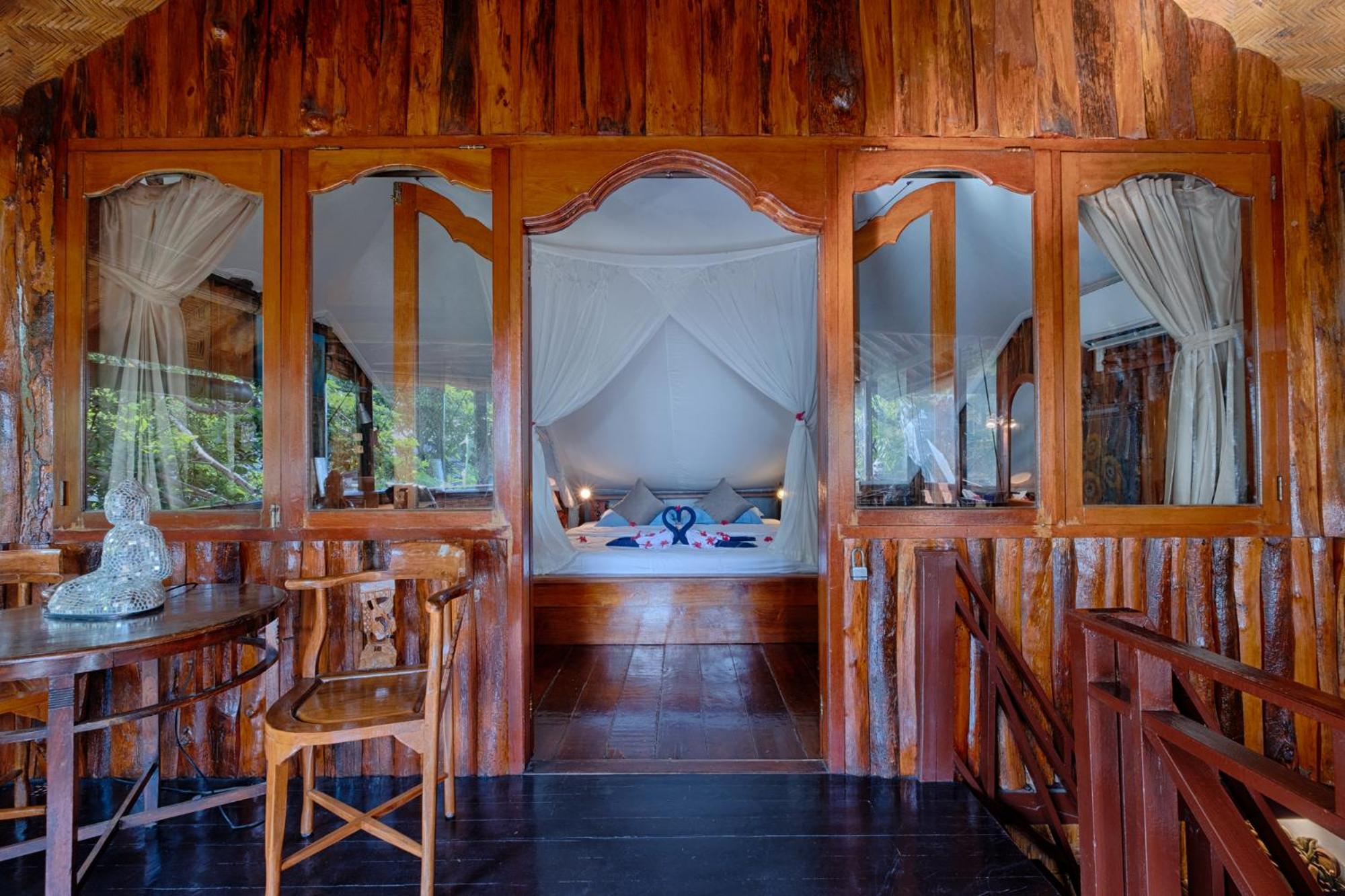 Matahari Tulamben Resort, Dive & Spa Exterior photo